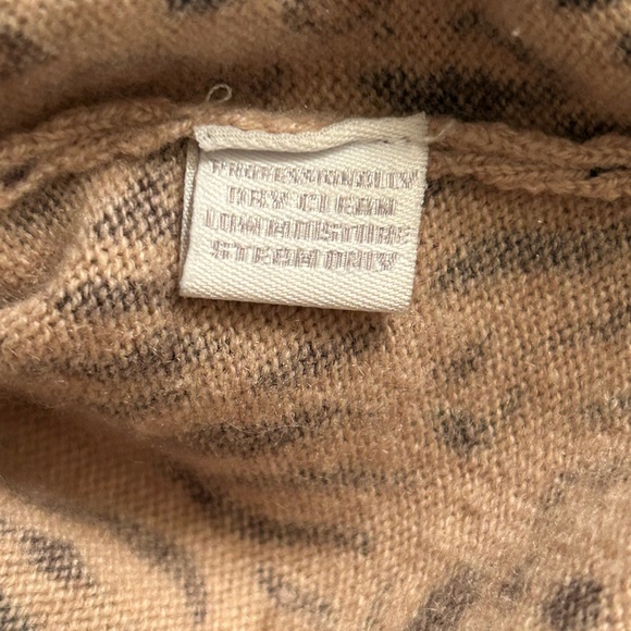 Charter Club 2-Ply 100% Cashmere Animal Print Cardigan Sweater Size Large - Picture 5 of 8